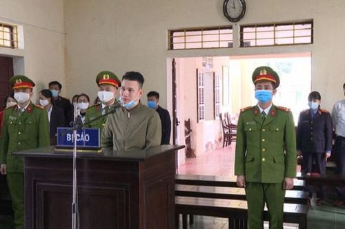 Tàng trữ pháo dịp Tết, nam thanh niên lĩnh án 20 tháng tù giam