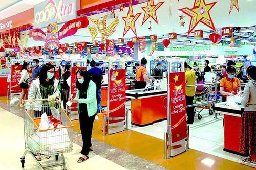 Thành phố Hồ Chí Minh: Ngành bán lẻ vượt khó trong bối cảnh mới