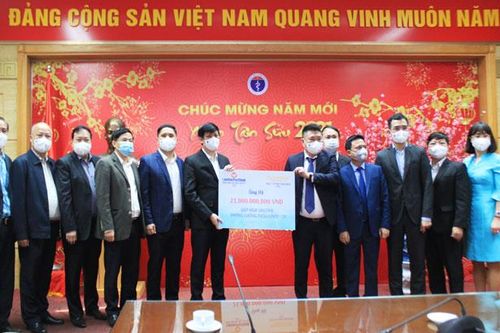 Bộ Y tế tiếp nhận 21 tỷ đồng ủng hộ mua vắc xin Covid-19