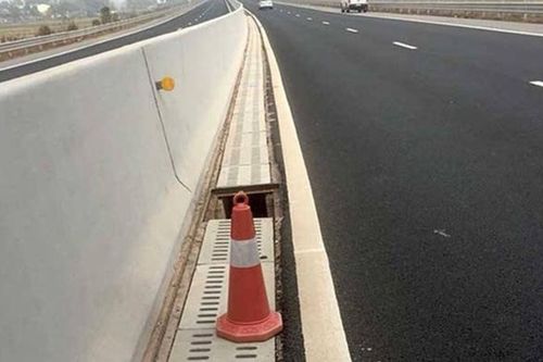 Bắt giữ đối tượng lấy trộm 27 tấm đan trên cao tốc Bắc Giang - Lạng Sơn