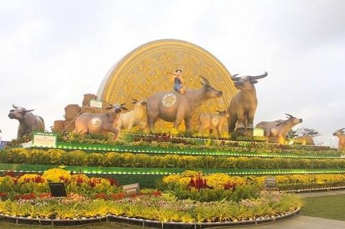 Bình Định: Khánh thành biểu tượng linh vật Tân Sửu - 2021