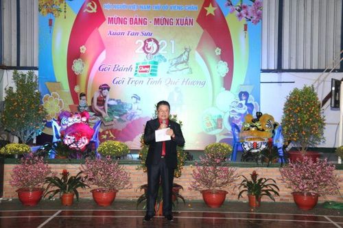 Kiều bào Lào vui Tết hướng về quê hương đất nước