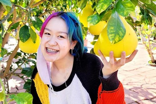 Bất ngờ với ngoại hình 'nổi loạn' của con gái Thu Phương