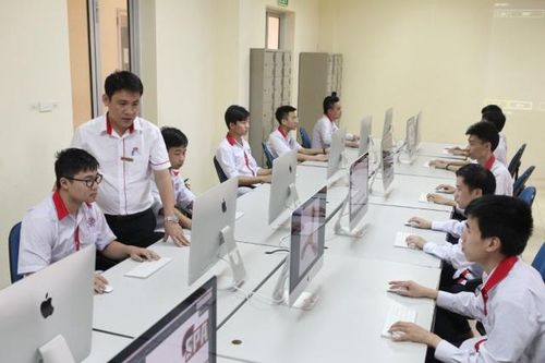 Đào tạo lại nguồn nhân lực đáp ứng 4.0