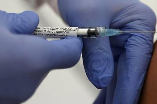 Số người được tiêm vaccine đã vượt qua số ca mắc Covid-19 toàn cầu