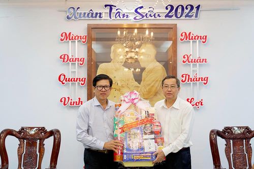 Học viện Chính trị khu vực IV thăm, chúc Tết Tỉnh ủy An Giang