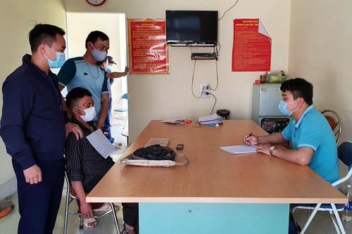 Bắt 1 đối tượng, thu giữ 4 bánh hêrôin