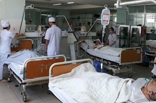 Y tế địa phương sẵn sàng vừa chống dịch vừa đảm bảo khám chữa bệnh ngày Tết