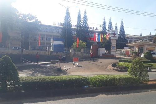 Gia Lai: Bỏ phong tỏa 2 tuyến đường, khẩn trương thành lập bệnh viện dã chiến