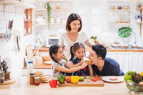 Những điều ý nghĩa nên làm cùng trẻ để tiễn năm cũ