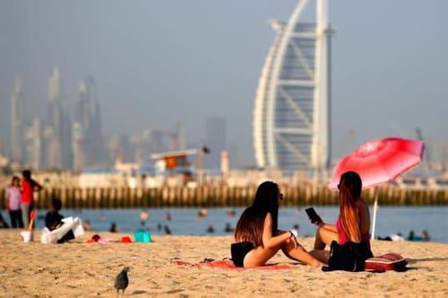 Chuyện gì đã xảy ra ở Dubai?