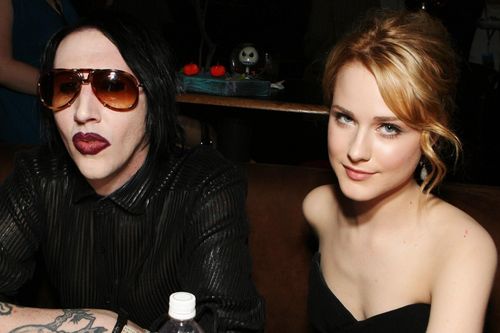 Evan Rachel Wood bị đe dọa tung ảnh nhạy cảm