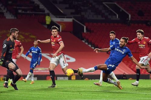 Man United chia điểm đáng tiếc với Everton