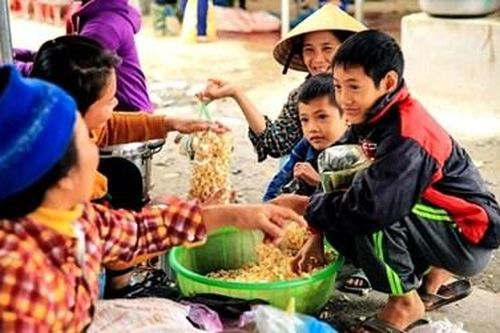Sắc xuân trên vùng rốn lũ