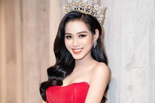Đỗ Thị Hà khoe ảnh ăn cam mà mọi người lại chỉ chú ý vào thứ 'cực phẩm' này của nàng Hậu
