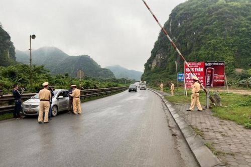 4 chốt kiểm soát dịch Covid-19 từ tỉnh ngoài vào Thanh Hóa đặt ở đâu?
