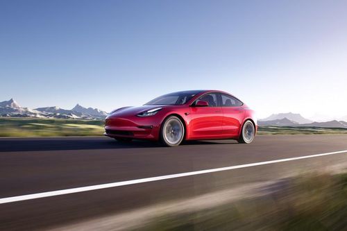 Tesla là thương hiệu ôtô được yêu thích nhất tại Mỹ
