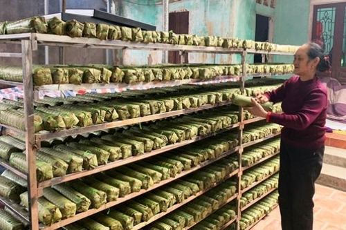 Làng bánh chưng Lỗ Khê vào Tết