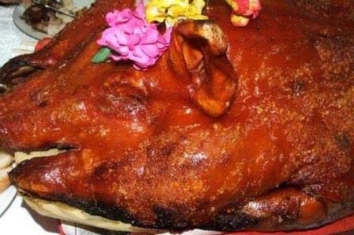 Mẹo hay nhận biết thịt quay 'bẩn', không đảm bảo vệ sinh