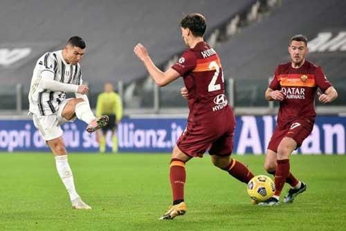Ronaldo: Bao giờ anh mới hết hay?