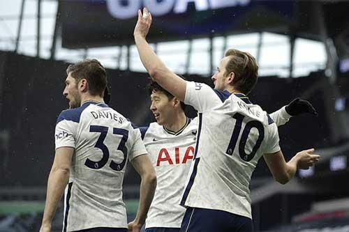 Điểm nhấn Tottenham 2-0 West Brom: Spurs vượt mặt Chelsea trên BXH