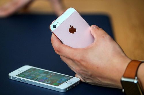 Người dùng iOS thích iPhone SE và iPhone 6s hơn iPhone đời mới