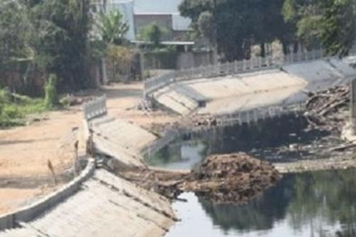 Hiến 'đất vàng' để đường vào tận ngõ