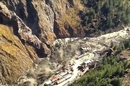 Vỡ sông băng ở Himalaya, 150 người nghi thiệt mạng