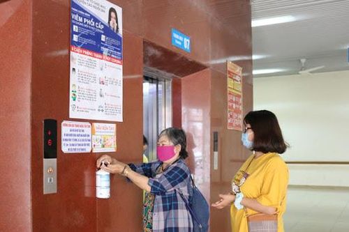 Phòng chống dịch COVID-19 tại nhà chung cư