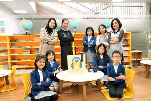 Món quà đặc biệt tiếp sức các bạn nhỏ trong khu cách ly