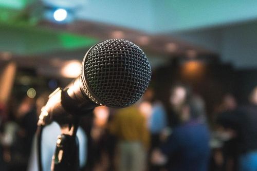 TP.HCM đóng cửa quán karaoke, massage, rạp chiếu phim