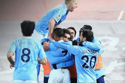 Cuộc đua vô địch Ngoại hạng Anh: Man City tăng tốc, cơ hội nào cho MU và Liverpool?