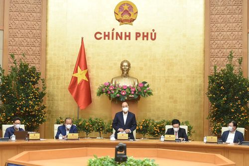 Thủ tướng chủ trì họp Thường trực Chính phủ về COVID-19