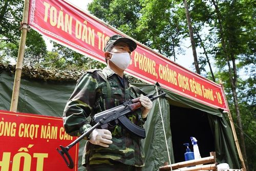Nỗ lực đẩy lùi dịch Covid-19 ở vùng biên giới