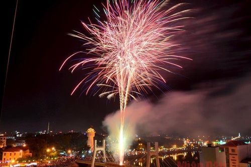 Bình Thuận không bắn pháo hoa dịp Tết Tân Sửu 2021