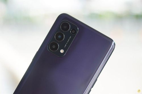 Những smartphone tầm giá 10 triệu đồng đáng mua dịp Tết