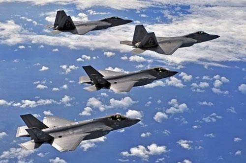 Nga giễu F-35: Mất tiền mua 'Lợn béo dị tật bẩm sinh'