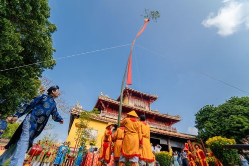 Cây nêu ngày Tết