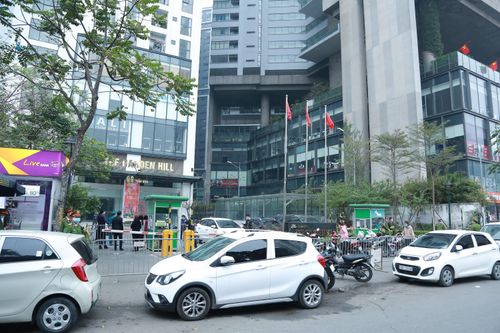 Xuất hiện ca COVID-19, Hà Nội phong tỏa 2 tòa nhà chung cư Garden Hill