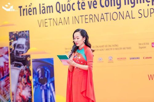 MC Ninh Loan bất ngờ xuất hiện tại 'Cơ hội cho ai'