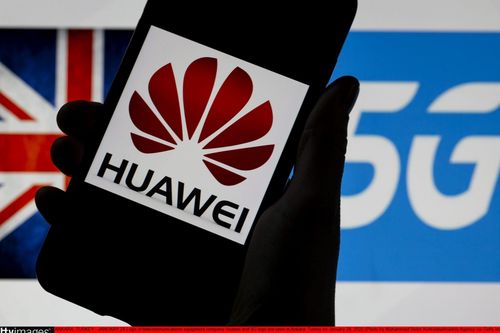 Anh cấm Huawei khiến các nhà khai thác mạng 5G gặp khó