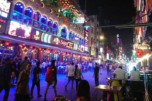 Thành phố Hồ Chí Minh: Dừng các hoạt động văn hóa, giải trí từ ngày 9-2