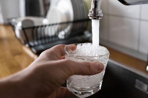 Tin tặc đầu độc nguồn nước ở Florida