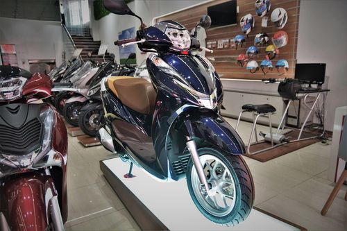 Giá bán Honda Lead tiếp tục giảm dịp cận Tết