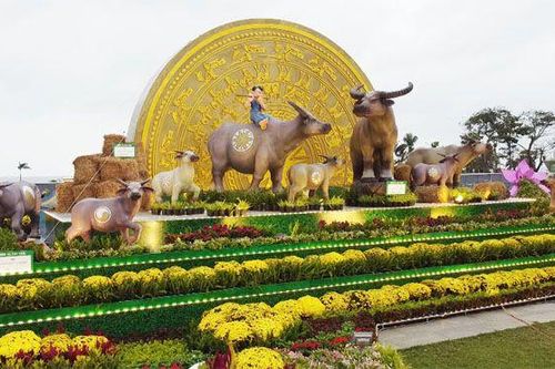 Đặc sắc linh vật trâu Tết Tân Sửu 2021 tại các địa phương