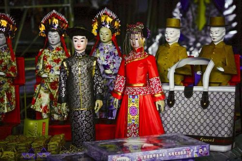 Trung Quốc: Rúng động vụ giết người, bán thi thể làm đám cưới ma