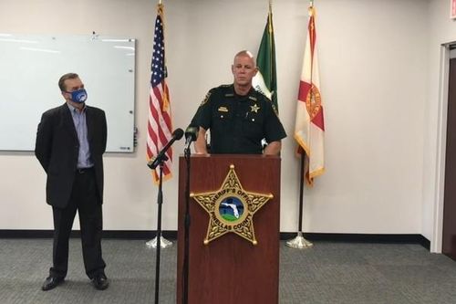 Mỹ điều tra âm mưu đầu độc nguồn nước bang Florida