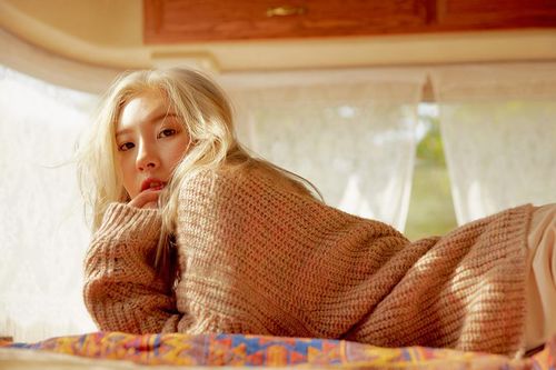 Sunmi kêu trời vì phải giảm cân để comeback?