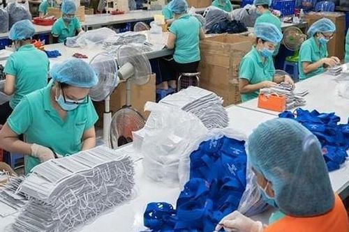 Việt Nam xuất khẩu hơn 64 triệu khẩu trang trong tháng 1/2021