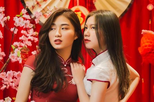 Câu hỏi 'Sao chưa có bồ', 'Có đẻ thêm không' kém duyên ngày Tết